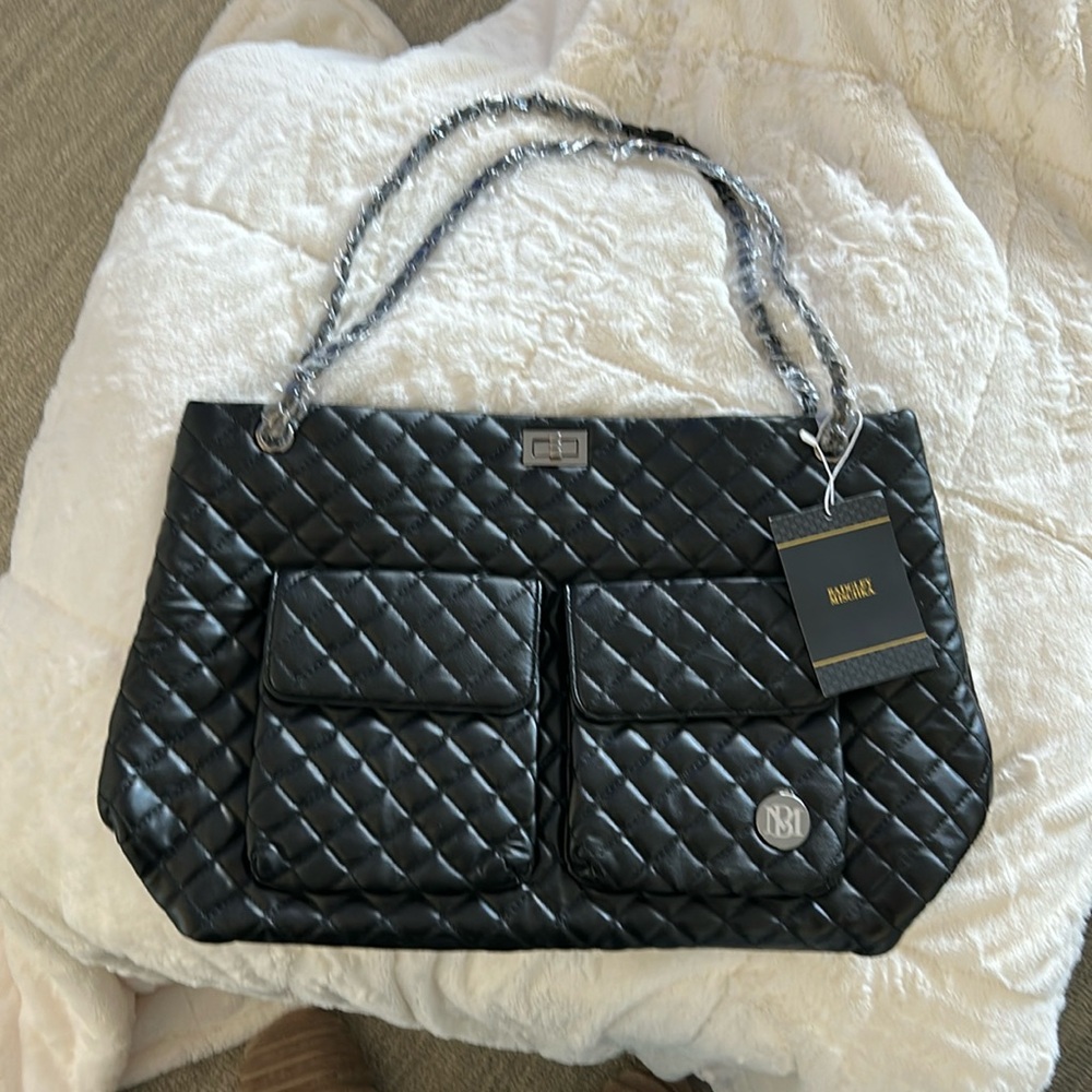 NWT Badgley Mischka weekender travel bag.